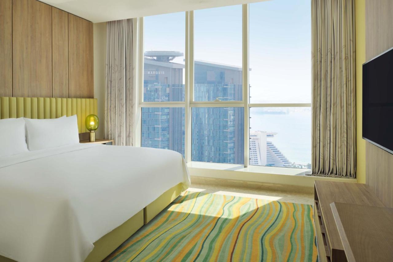 Element By Westin City Center Doha Dış mekan fotoğraf A bedroom at the hotel